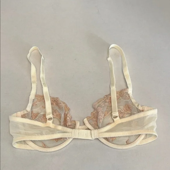 VINTAGE RALPH LAUREN SHEER NUDE UNLINED UNDERWIRE FLORAL LACE BRA SIZE 38C - Picture 5 of 13